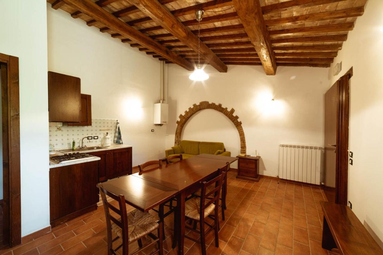 Agriturismo Le Radici ウンベルティデ エクステリア 写真